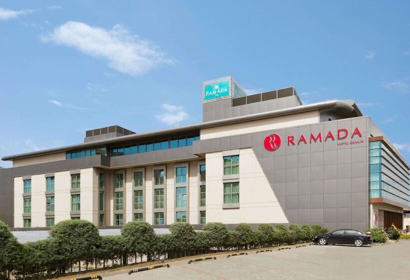 בית מלון כפרי Ramada By Wyndham Gemli̇k