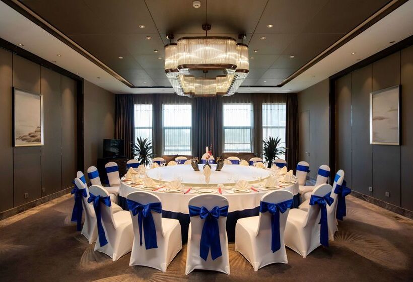 בית מלון כפרי Ramada Yiyang Taojiang