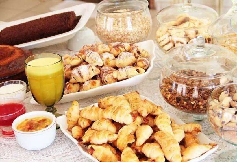 בית מלון כפרי Real Palace