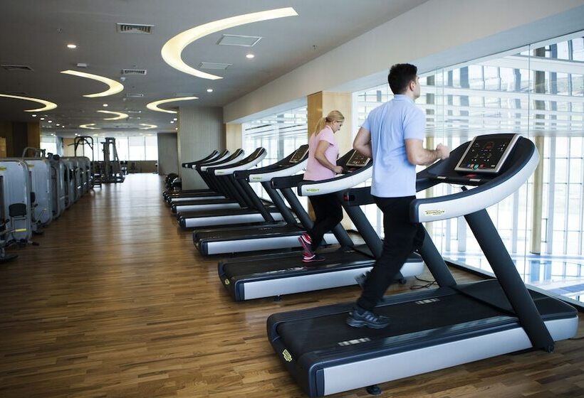 هتل S & Preference Hualing Tbilisi