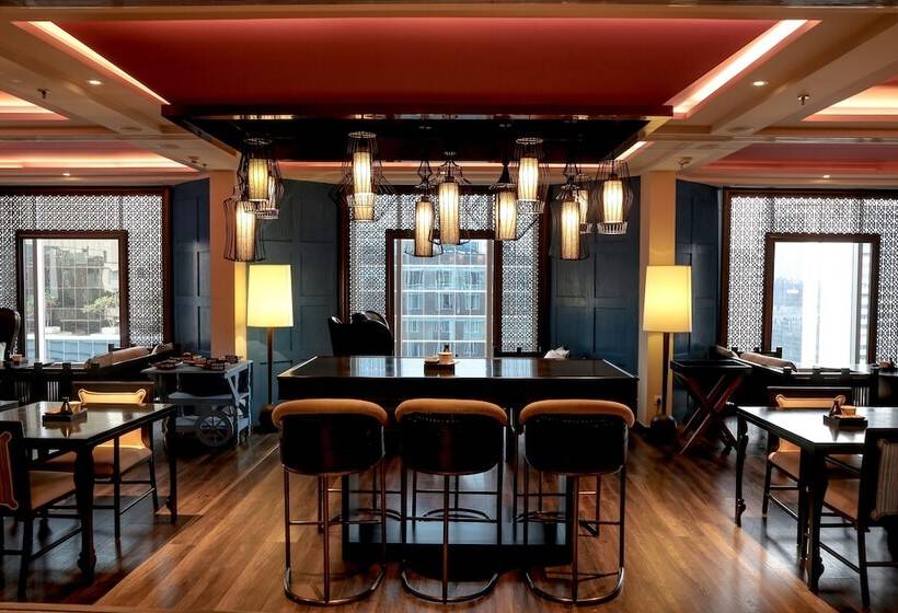 هتل Sheraton Hyderabad