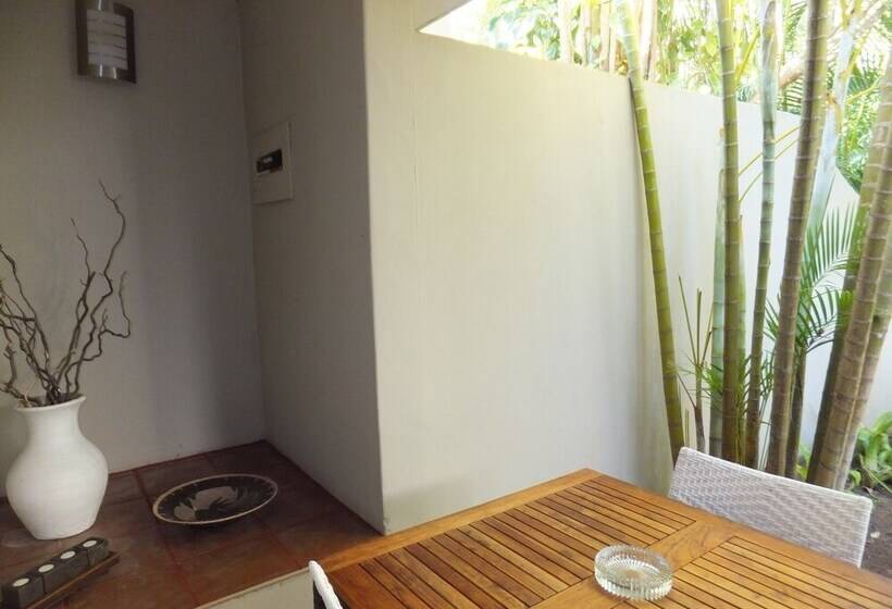 בית מלון כפרי St Lucia Kingfisher Lodge