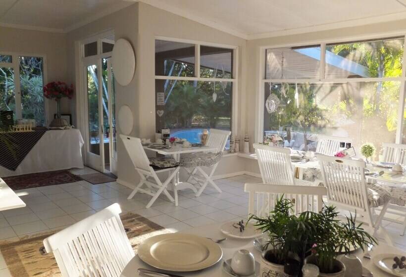 בית מלון כפרי St Lucia Kingfisher Lodge