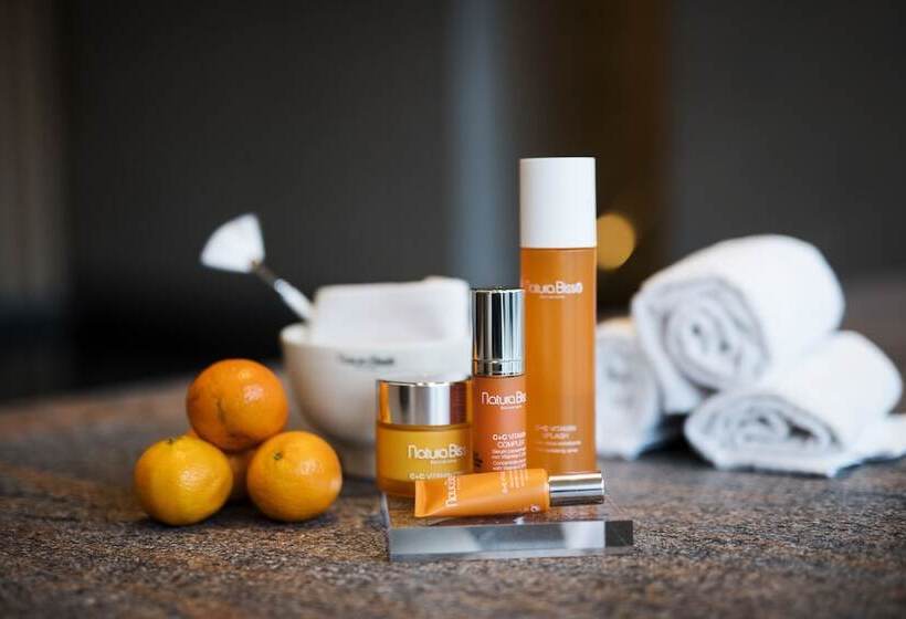 فندق Stiftsgården Åkersberg