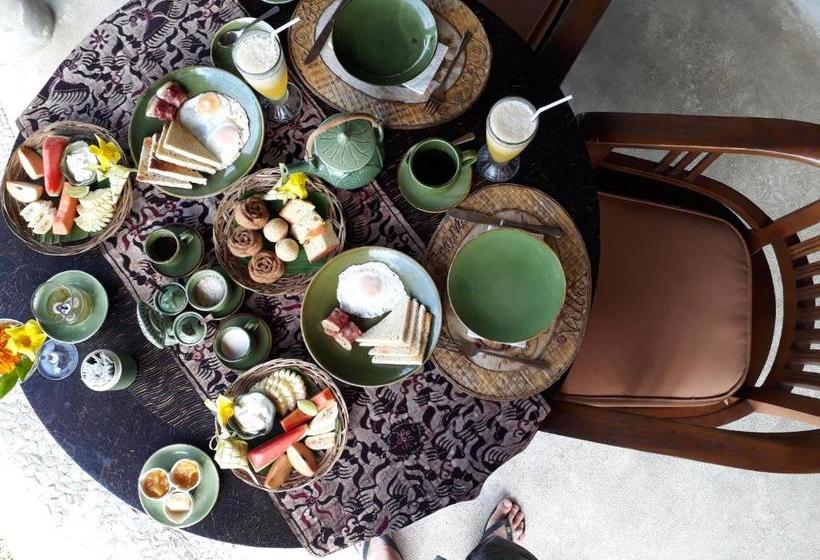 בית מלון כפרי Surya Shanti Villa Sidemen