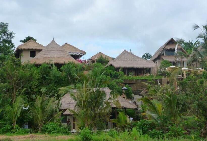 בית מלון כפרי Surya Shanti Villa Sidemen