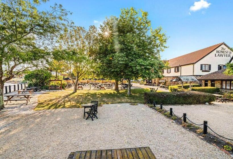 The Honest Lawyer, Ascend Hotel Collection