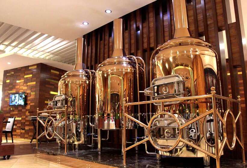 בית מלון כפרי The Longemont Shenyang