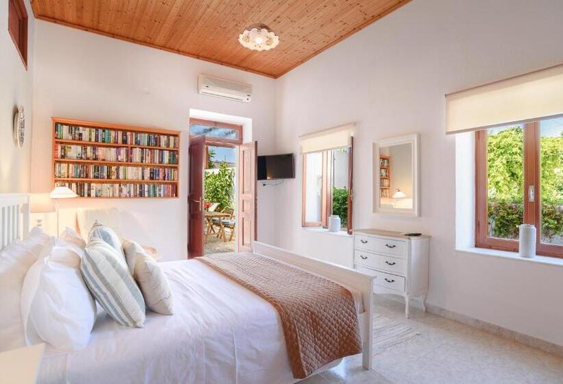 هتل Thea Villas And Suite