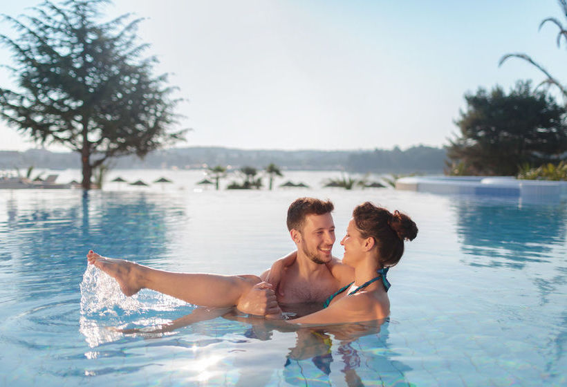 호텔 Valamar Isabella Miramare