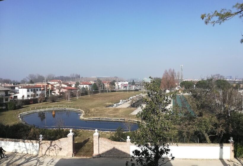 호텔 Villa Barbarich Venice Mestre