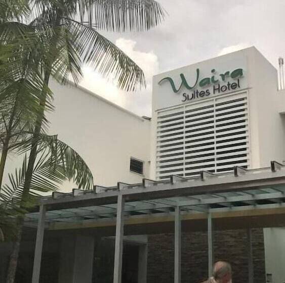 בית מלון כפרי Waira Suites