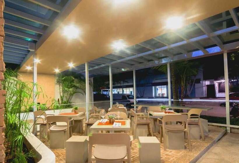 בית מלון כפרי Waira Suites