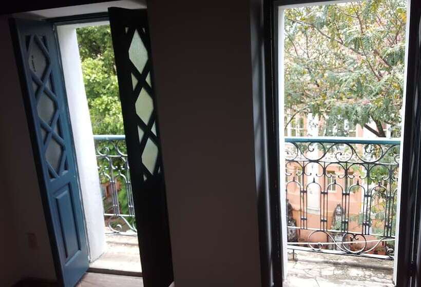 Irawo Hotel   Hostel