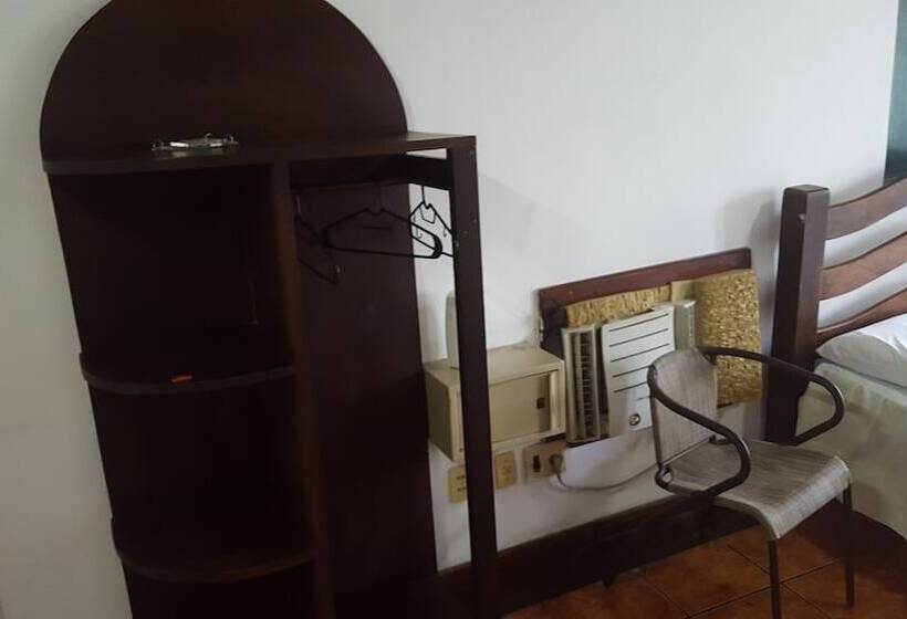 Irawo Hotel   Hostel