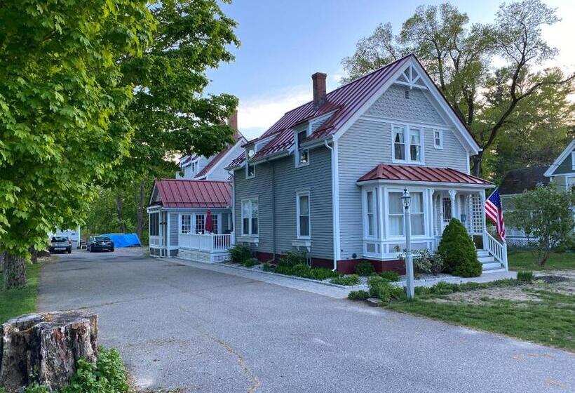 James Place Inn Bed And Breakfast