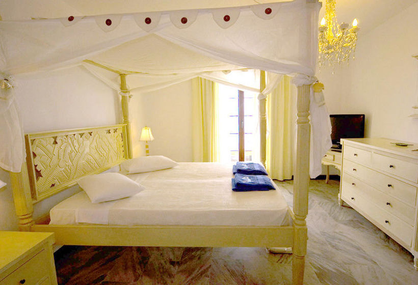 Porto Paros Hotel & Villas