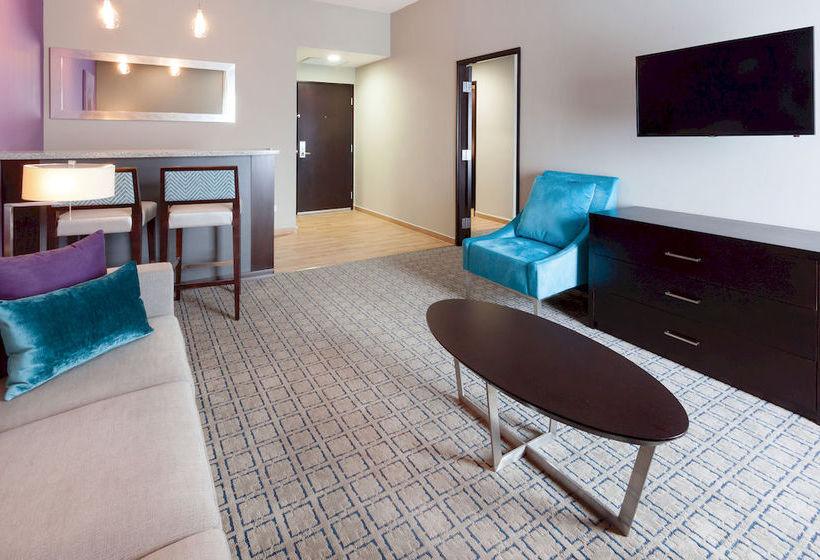 هتل La Quinta By Wyndham Tegucigalpa