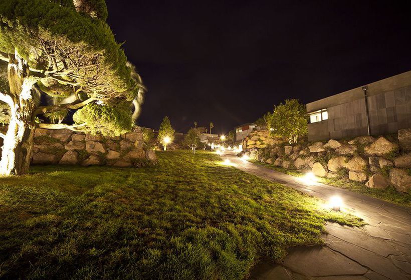 Luston Villa & Hotel