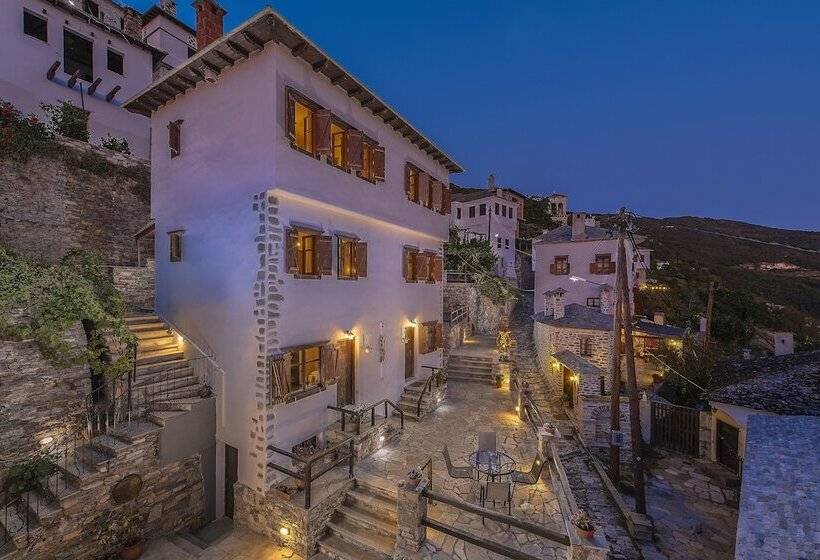 Melanthi Traditional