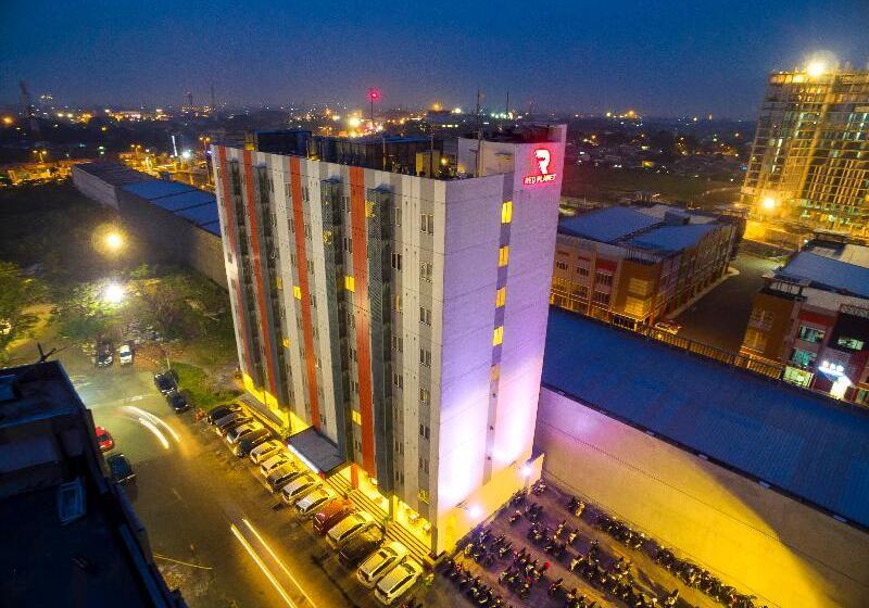 هتل Red Planet Bekasi