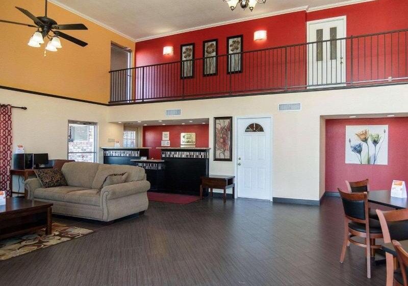 فندق على الطريق Homestay Inn & Suites