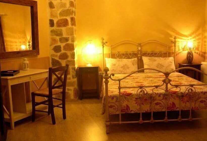 Mythos Guesthouse