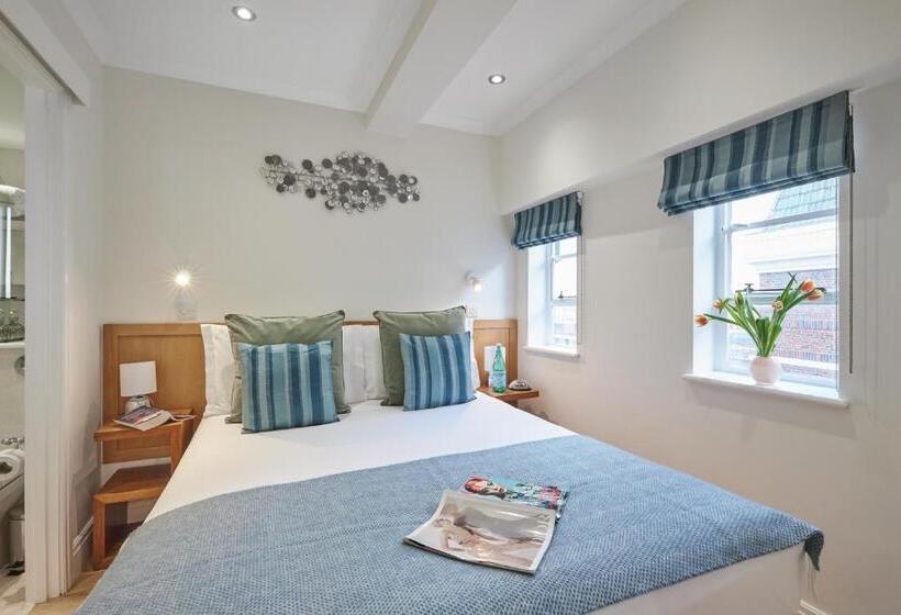 Nell Gwynn Chelsea Accommodation