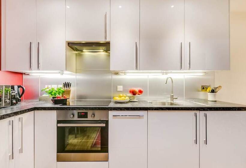 Nell Gwynn Chelsea Accommodation