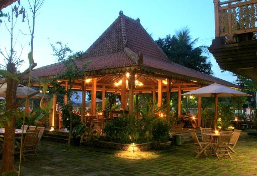 Omah Sinten Heritage Hotel & Resto