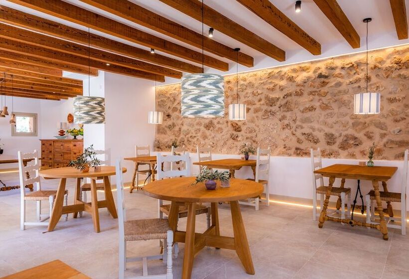 펜션 Finca Albellons