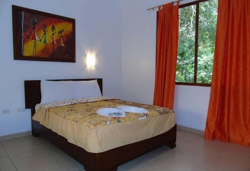 پانسیون Hostería D Carlos