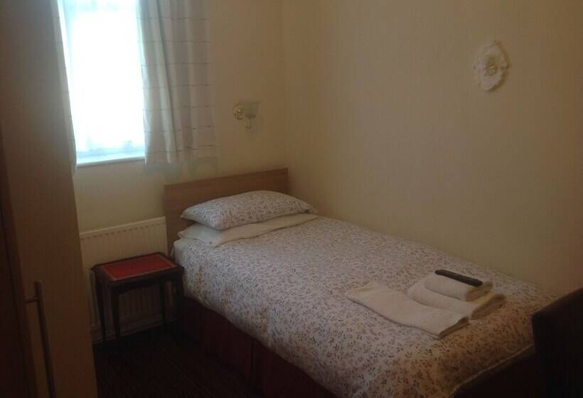 ペンション Shrewsbury Lodge