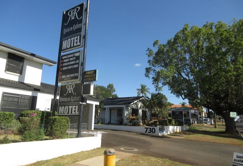 מוטל Riviera On Ruthven