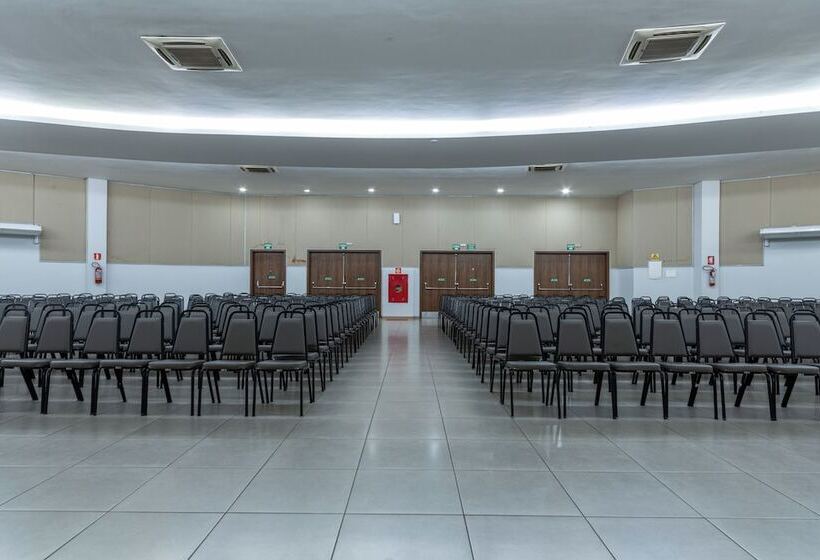 Riviera Park Hotel By Wam Experience