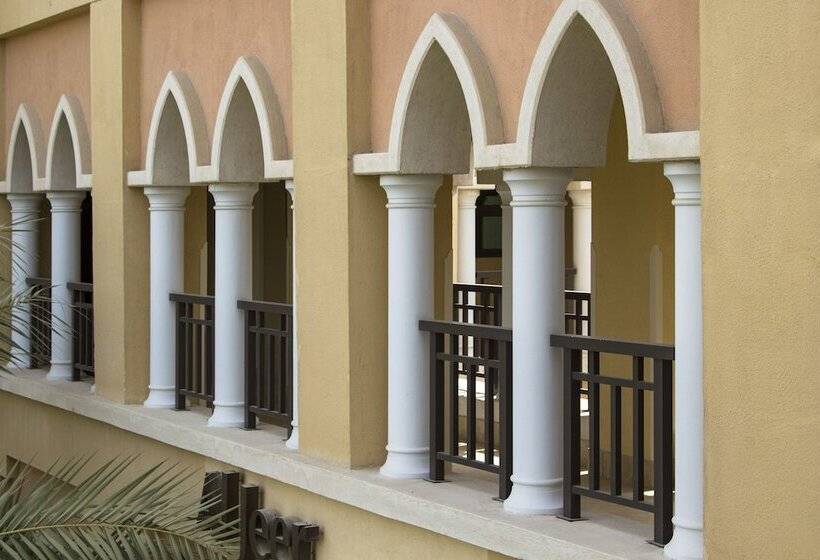 Shangri La Hotel Apartments Qaryat Al Beri