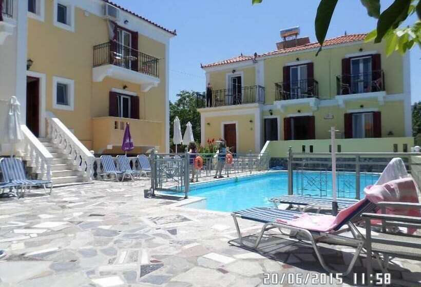 Stella Apartments & Studios