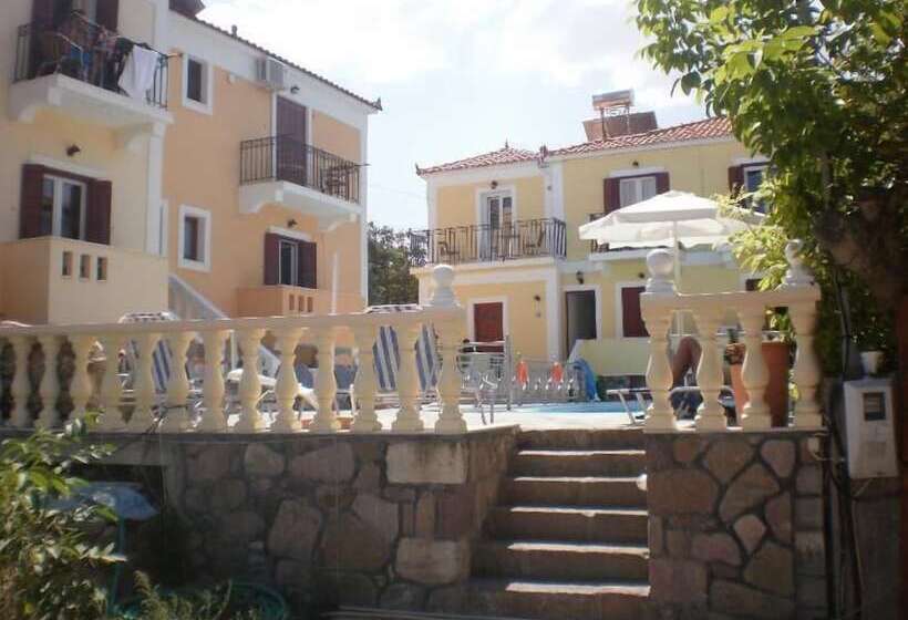 Stella Apartments & Studios