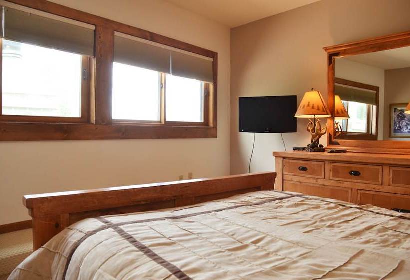 Sundowner Ii By Ski Village Resorts