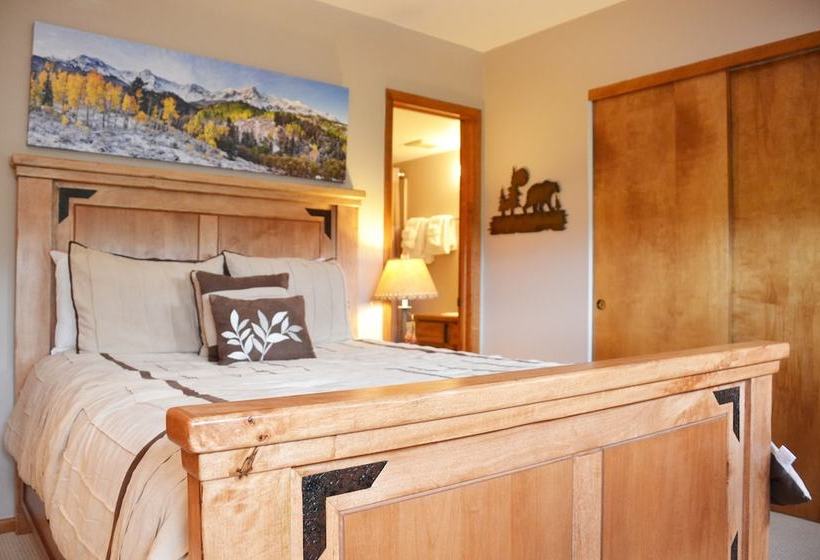 Sundowner Ii By Ski Village Resorts