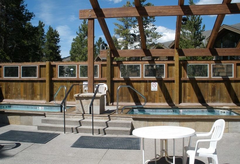 Sundowner Ii By Ski Village Resorts