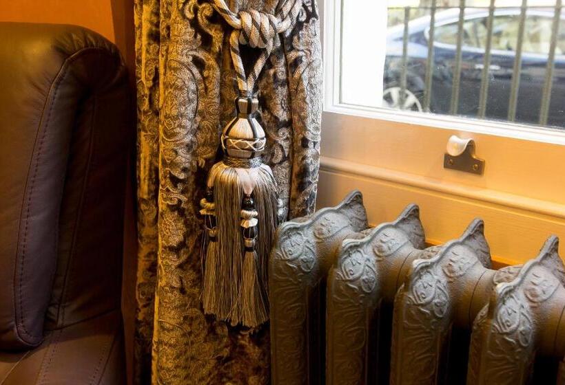 The Melville Hotel By Rokxy  Kings Cross