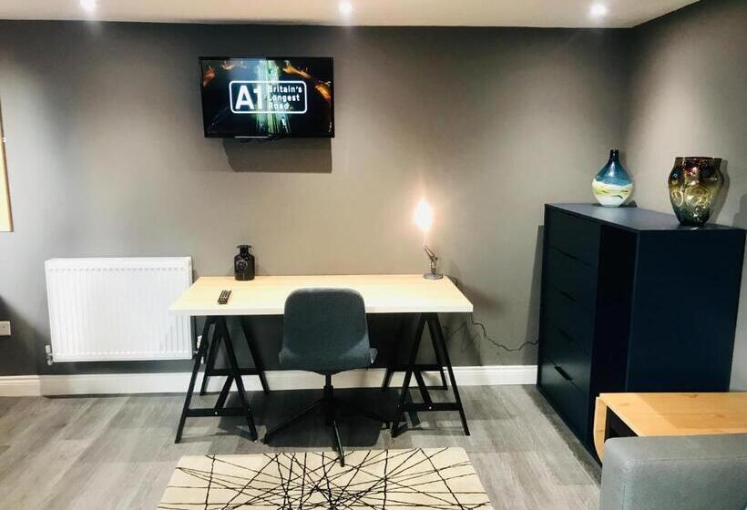 The Melville Hotel By Rokxy  Kings Cross