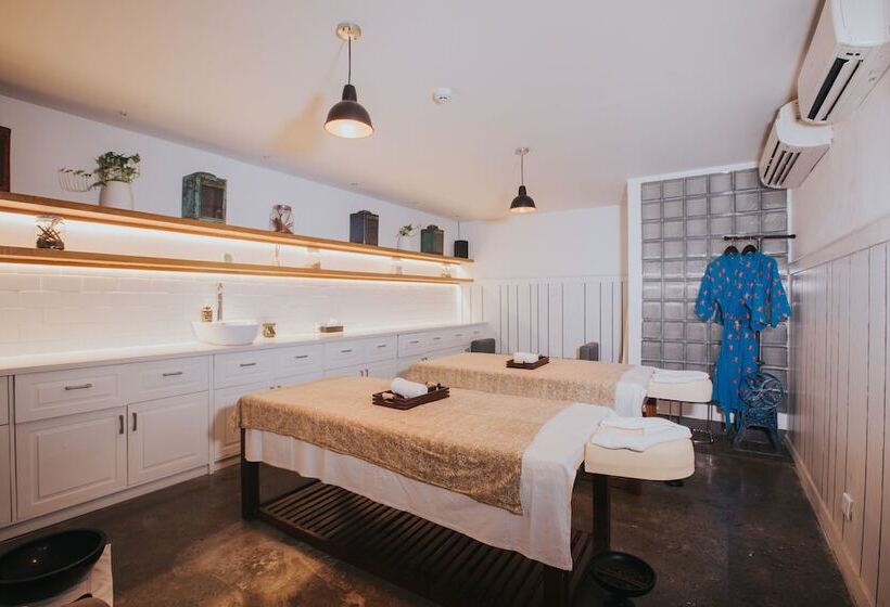 Viva Dash Hotel Seminyak