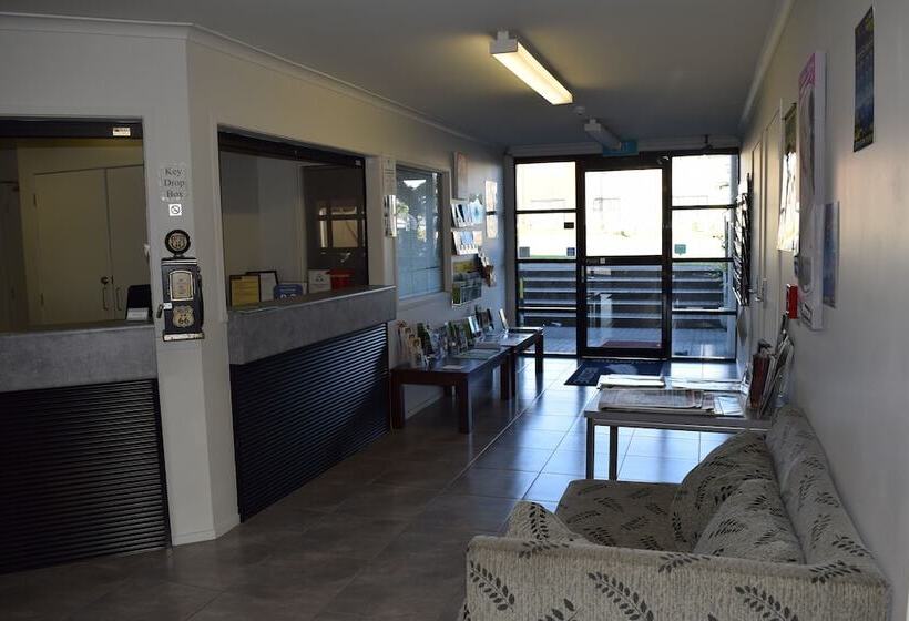 فندق صغير Silver Fern Lodge