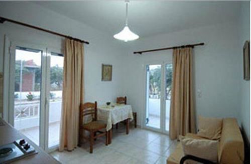 Anemones Studios & Apartments