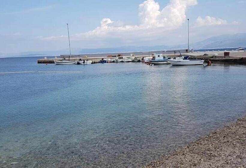 Aparthotel Marina Gromela