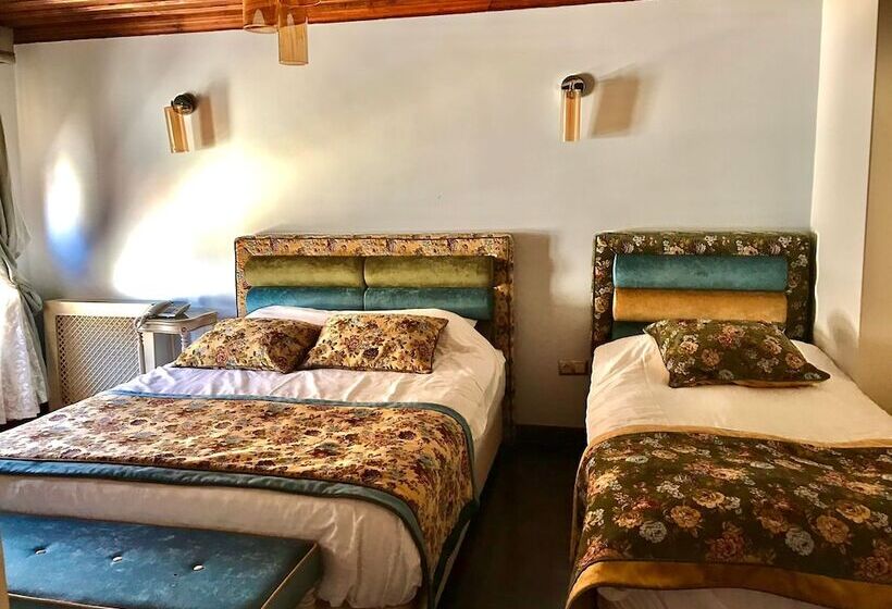 Arasta Konak Otel