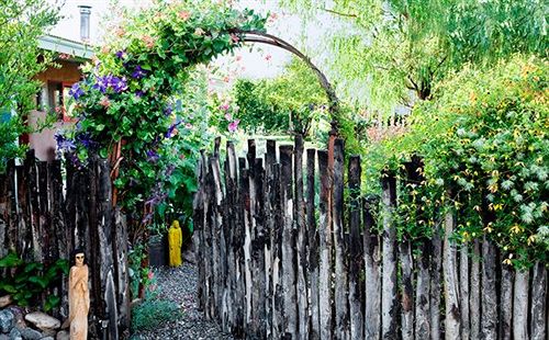 住宿加早餐  Casa Gallina   An Artisan Inn