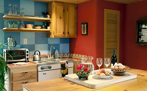 住宿加早餐  Casa Gallina   An Artisan Inn